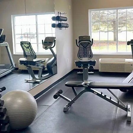 Country Inn & Suites By Radisson, Prairie Du Chien-2