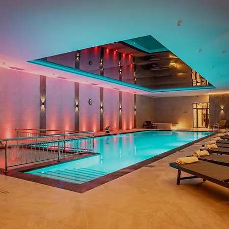 Hotel Palac Poledno-2