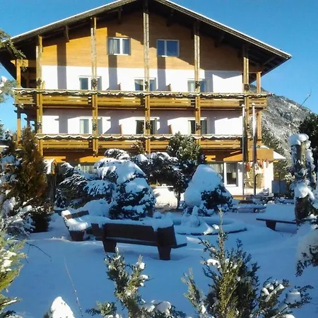 Wellnesshotel Paradiesquelle-2