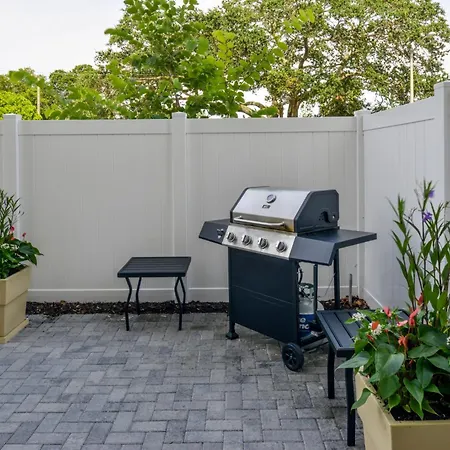 Holiday Inn Express & Suites - St. Petersburg - Madeira Beach By Ihg-3