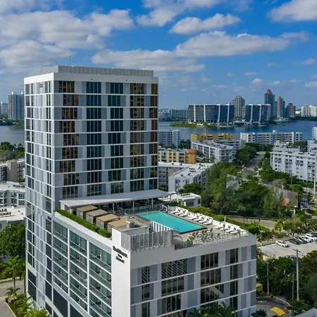 Residence Inn Miami Sunny Isles Beach-2
