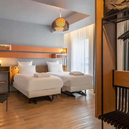 Golden Tulip Saint Malo- Le Grand Be-3
