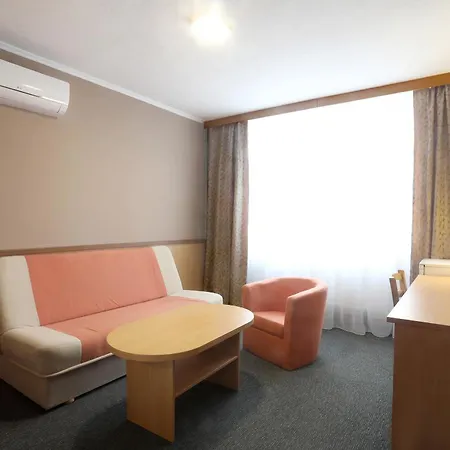 Hotel Straznice-3