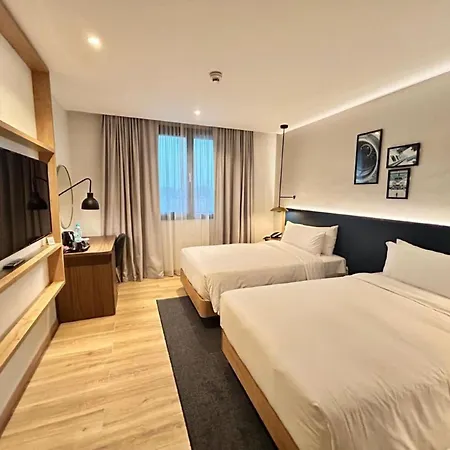 Hilton Garden Inn Bucharest Airport-3