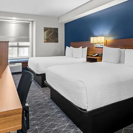 Park Inn By Radisson, Kelowna-3