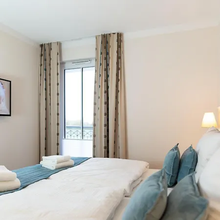 Aparthotel Waterkant Suites direkt am Meer mit Wellnessbereich-3