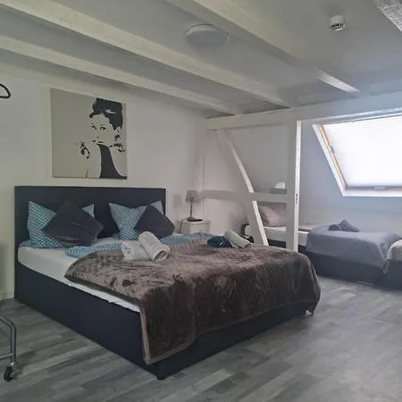 Silonce Hotels & Restaurant-3
