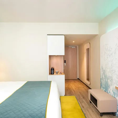 Leonardo Hotel Hamburg Altona-2