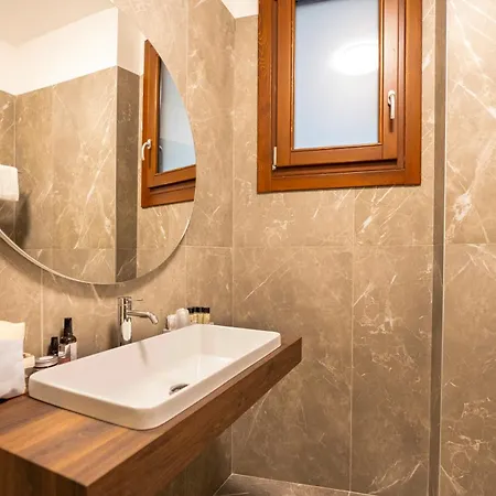 Porta Altinia Suites-2