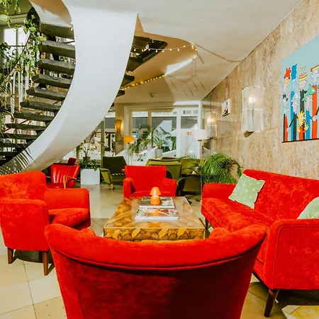 Hessenland Hotel Kassel Innenstadt by Stay Awesome-3
