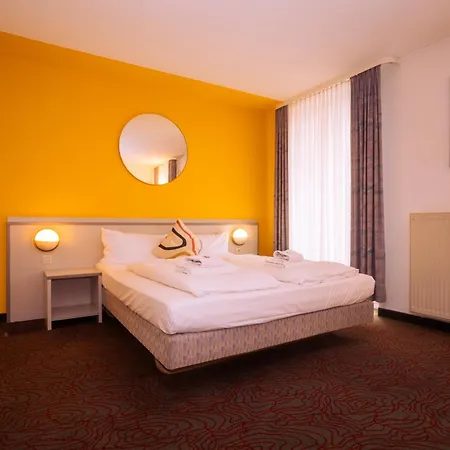 Hessenland Hotel Kassel Innenstadt by Stay Awesome-2