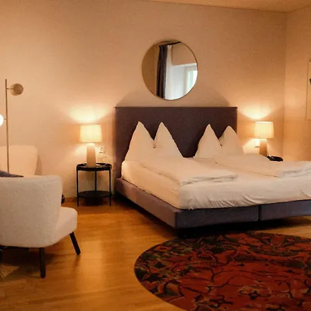 Hotel Der Greif-3