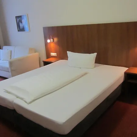 Das kleine Amtshotel-3