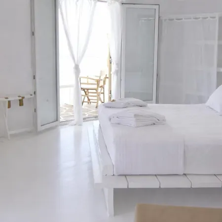 Salt Suites By Mr And Mrs White-2