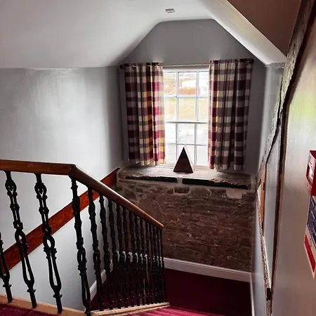 Ecclefechan Hotel-3