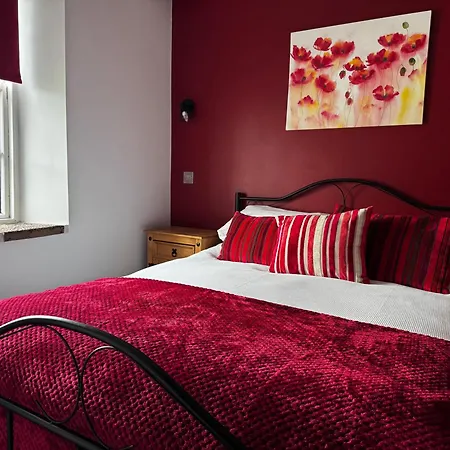 Ecclefechan Hotel-2