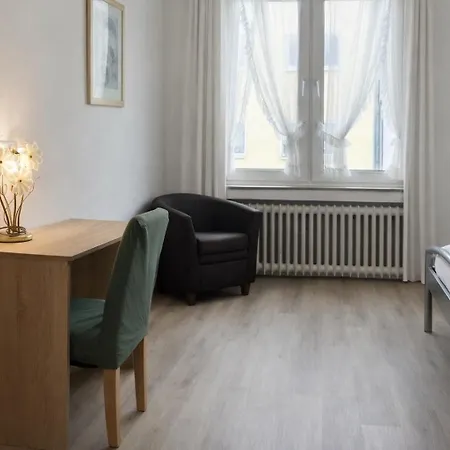 Hotel Haus Schwan Köln-3