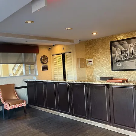 Valley Inn-2