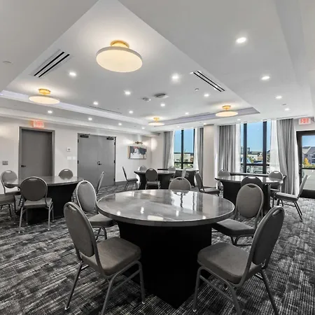 Sandman Signature Dallas Las Colinas Hotel & Suites-3