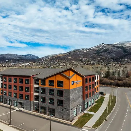 Holiday Inn Express & Suites Steamboat Springs By Ihg-2