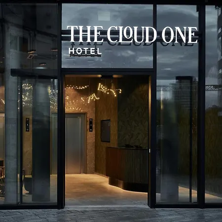 The Cloud One Duesseldorf-Koebogen-2