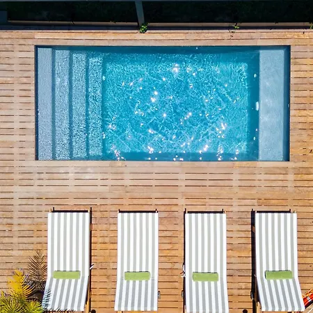 Alma Surf Lodge-3