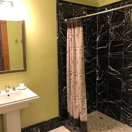 Hotel Frederick-3