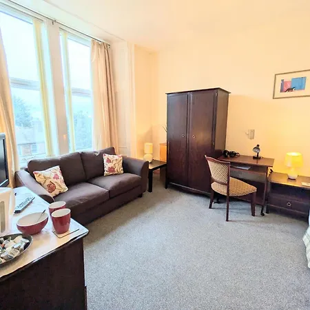 Ensuite Double Rooms -Self-Catering In Shared Kitchen-2