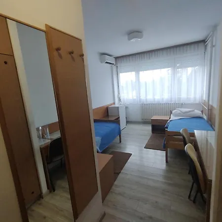 Hostel Arena-2