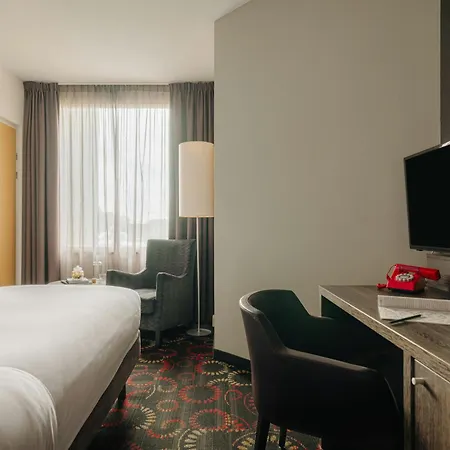 Leonardo Hotel Eindhoven City Center-2