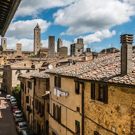 B&B Palazzo Al Torrione 2-3