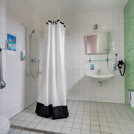 MEININGER Hotel Berlin Alexanderplatz-2