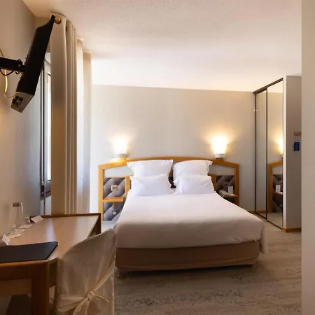 Best Western Le Relais De Laguiole Hotel & Spa-2