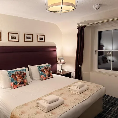 Loch Leven Hotel & Distillery-3