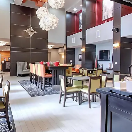 Hampton Inn And Suites Marksville-3