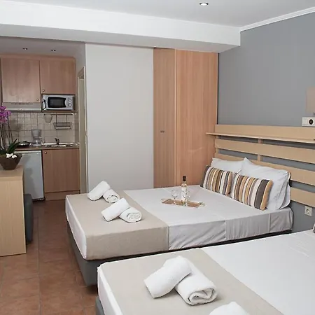 Ammos Beach Seaside Luxury Suites Hotel-3