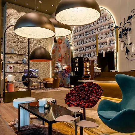 Motel One Dresden Am Zwinger-3