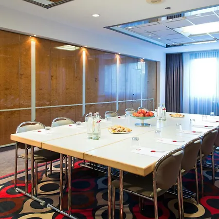 Leonardo Hotel Hannover Airport-2