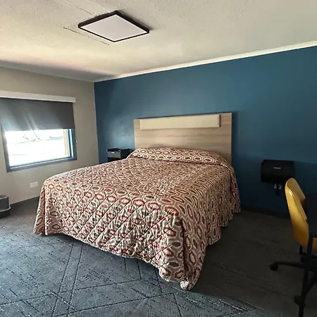 Woodlawn Hills Motel-3