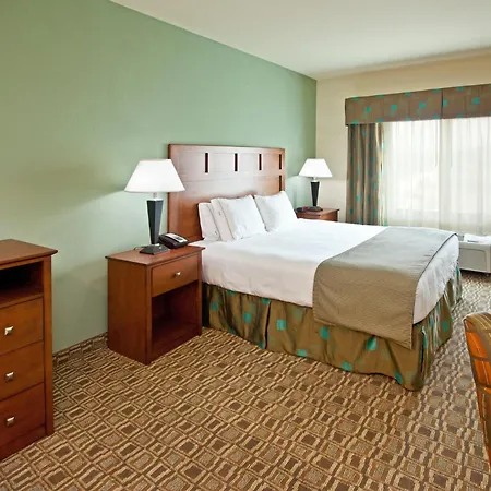Holiday Inn Express & Suites Ripley By Ihg-3