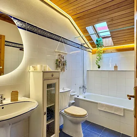 Apartamentos y Casas de Aldea La Pornacal-3