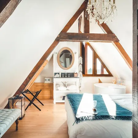 Manoir De Surville Hotel & Spa & Restaurant-2