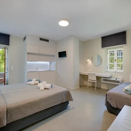 Olive Press Hotel-3