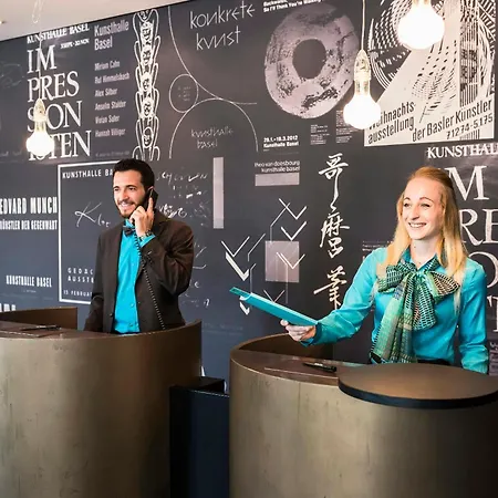 Motel One Basel-2