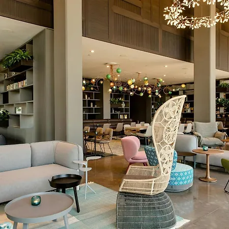 Motel One Barcelona-Ciutadella-2