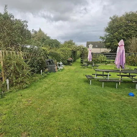 The Craighlaw Hideaway A Peaceful Village Escape 2 Bedroom Apartment With Garden-3