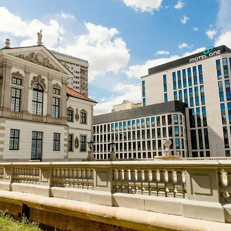Motel One Warsaw-Chopin-3