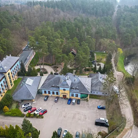 4 Pory Roku Resort Sauna & Spa-3