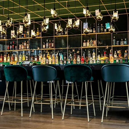 Motel One Rotterdam-2