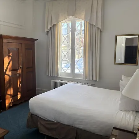 Beekman Arms And Delamater Inn-3